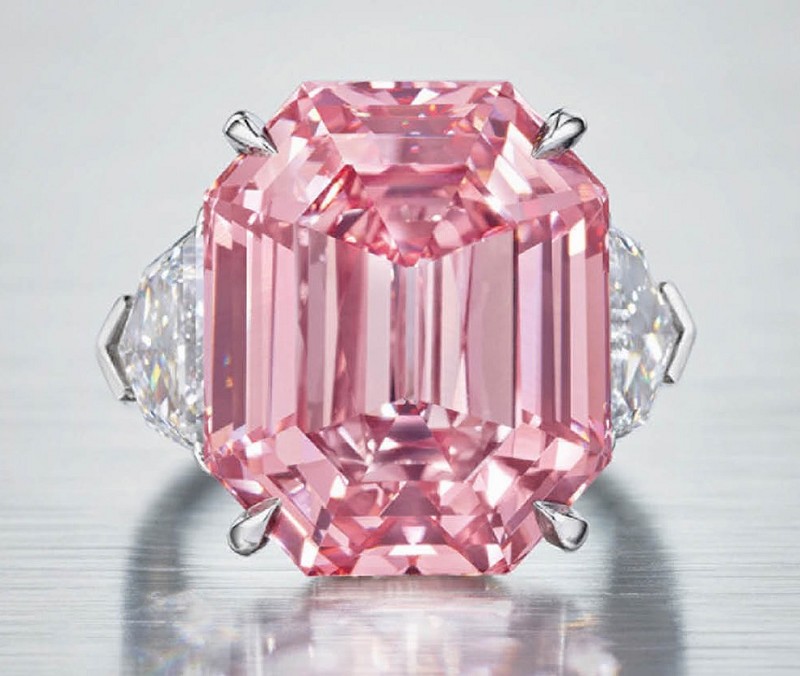『珠宝』18.96ct Fancy Vivid 粉钻「Pink Legacy」将在日内瓦拍卖