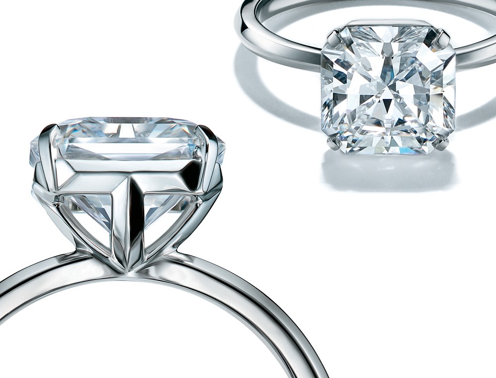『珠宝』Tiffany 推出 Tiffany True 订婚珠宝系列：新钻石切割与立体「T」元素