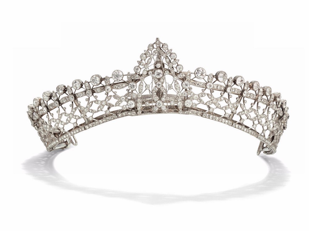 『珠宝』西班牙美好年代风格「Meander」王冠将在伦敦进行拍卖