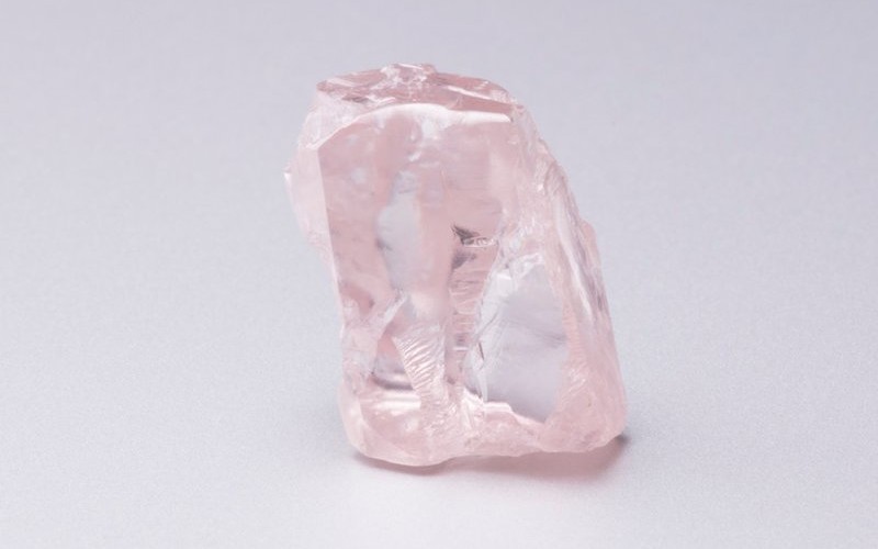 『珠宝』全球一周：Namakwa Diamonds 将招标一颗29.59ct粉钻原石；西澳州 Ellendale 钻石矿