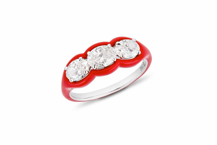 『珠宝』Etho Maria 推出 Diamonds in Red 系列：钻石与红色陶瓷